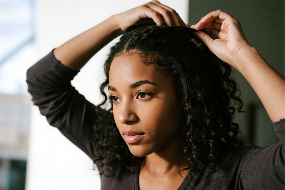 Blink‑Ready Braided Look: Meet Your Go‑Anytime Glueless “Wear & Go” Wig